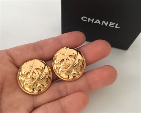 how to tell if vintage chanel earrings are real|Chanel vintage jewelry authenticity.